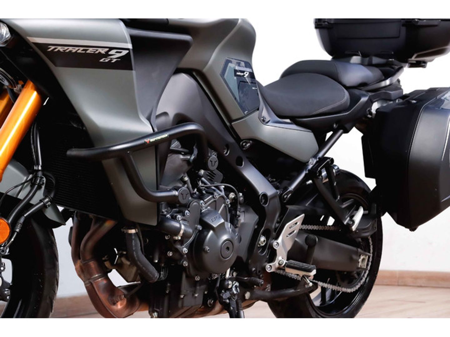 Yamaha Tracer 9 GT Gris Motorcycle