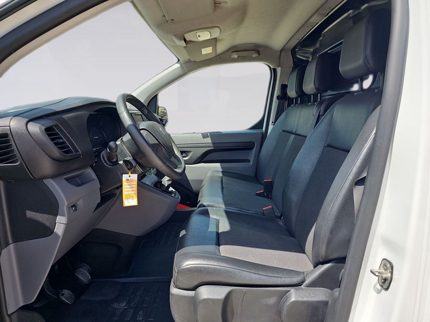 Peugeot Expert Furgon BlueHDi 120 S&S Pro Standard 88 kW (120 CV)