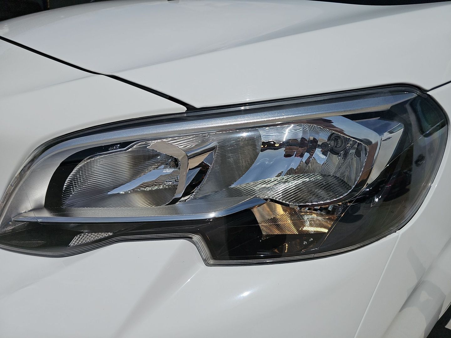 Peugeot Expert Furgon BlueHDi 120 S&S Pro Standard 88 kW (120 CV)