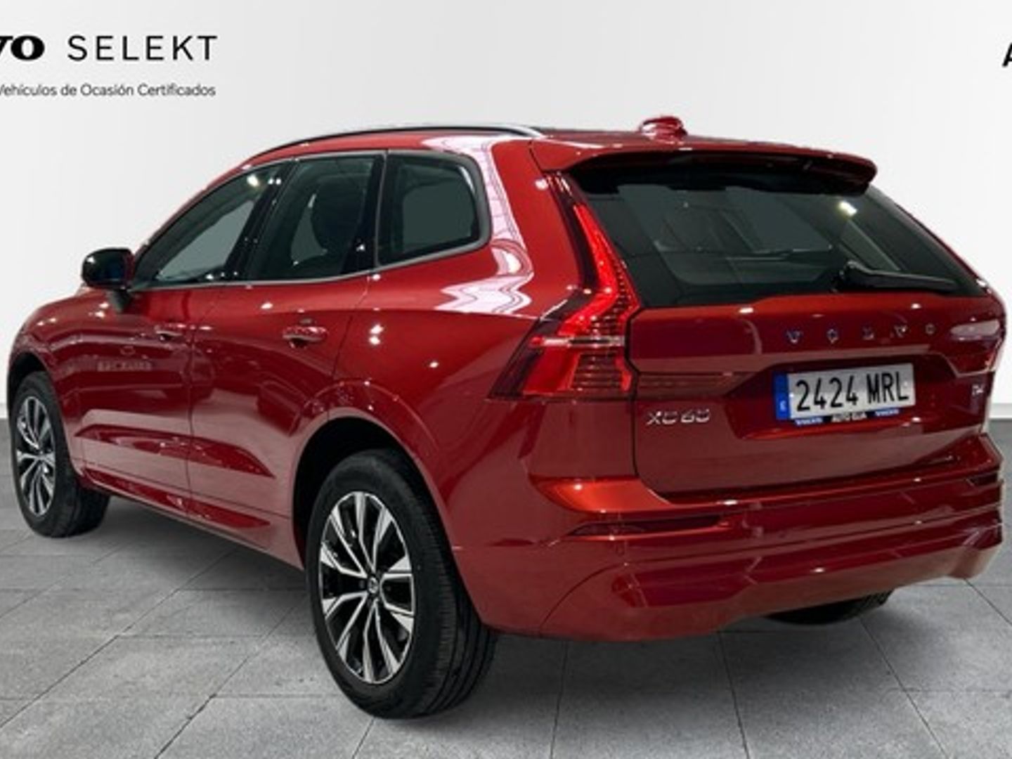 Volvo XC60 B4 G Essential Auto 145 kW (197 CV)