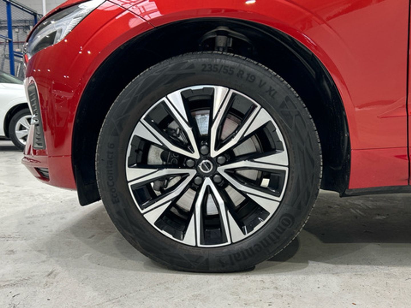 Volvo XC60 B4 G Essential Auto 145 kW (197 CV)