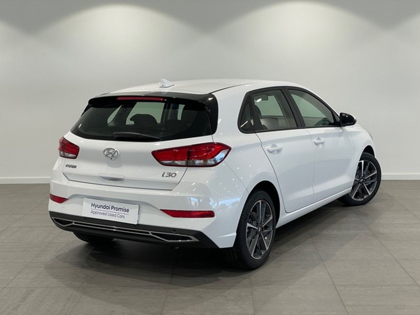 Hyundai i30 1.5 DPI Klass SLX 81 kW (110 CV) Blanco Sedan