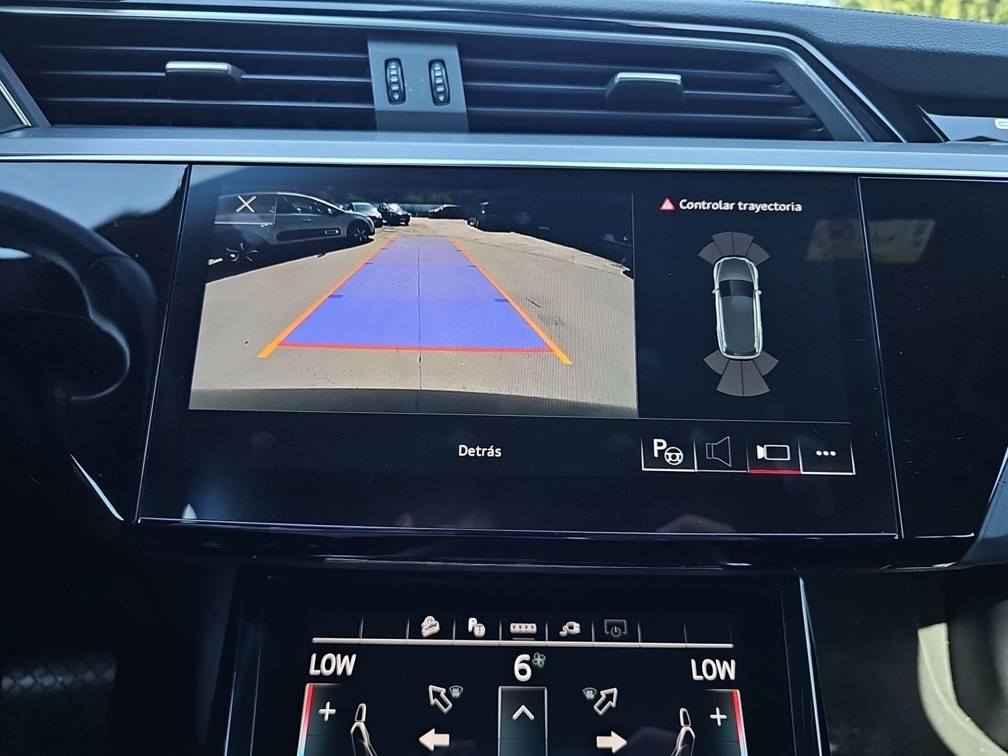 Audi e-tron Advanced 55 quattro 300 kW (408 CV)