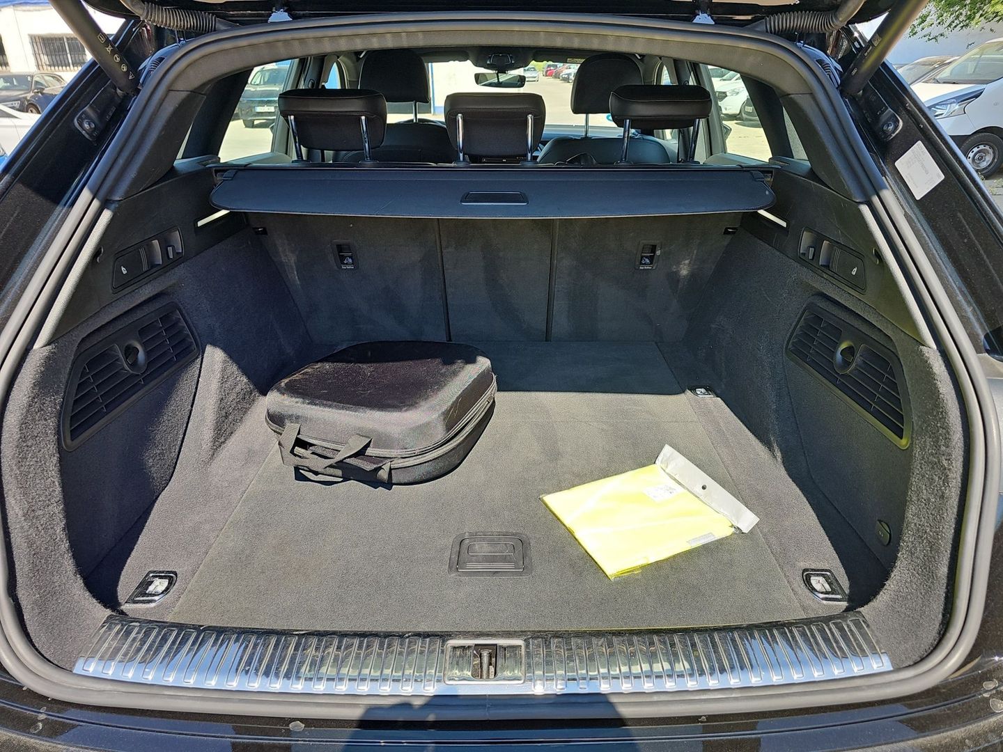 Audi e-tron Advanced 55 quattro 300 kW (408 CV)