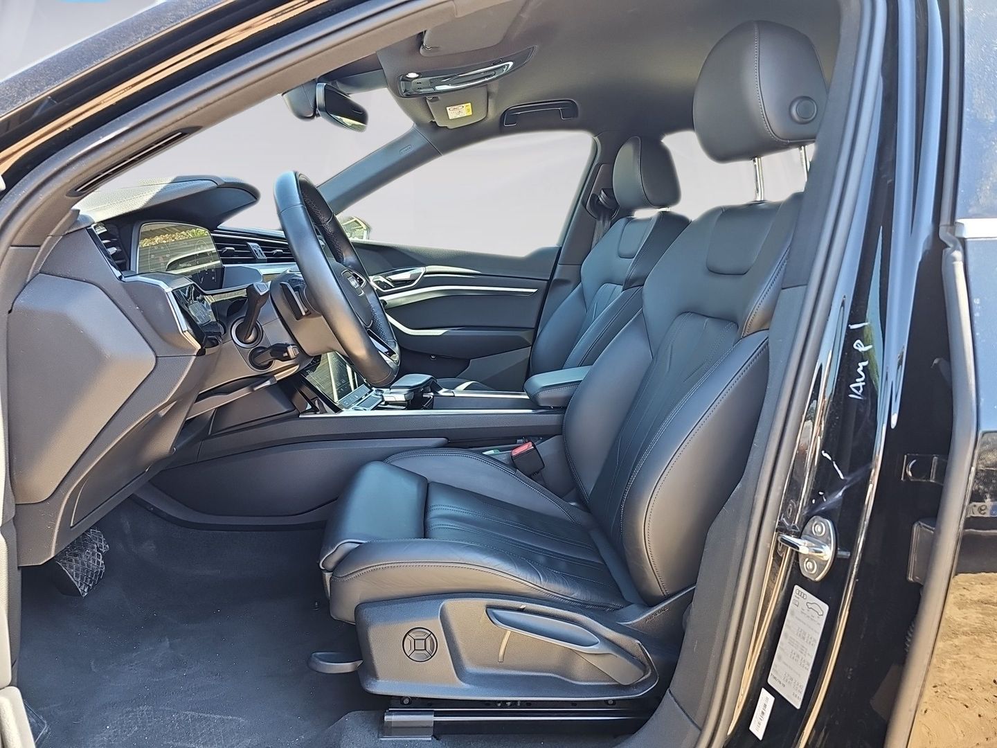 Audi e-tron Advanced 55 quattro 300 kW (408 CV)