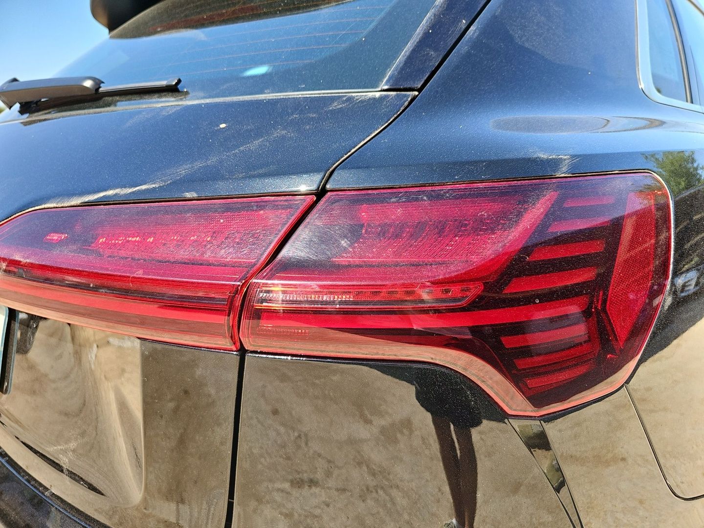 Audi e-tron Advanced 55 quattro 300 kW (408 CV)