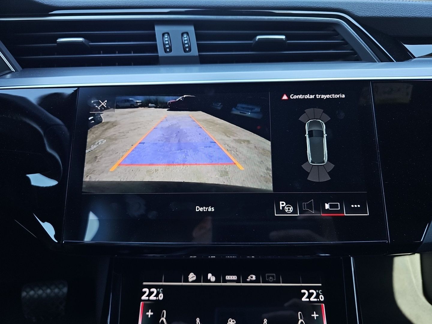 Audi e-tron Advanced 55 quattro 300 kW (408 CV)