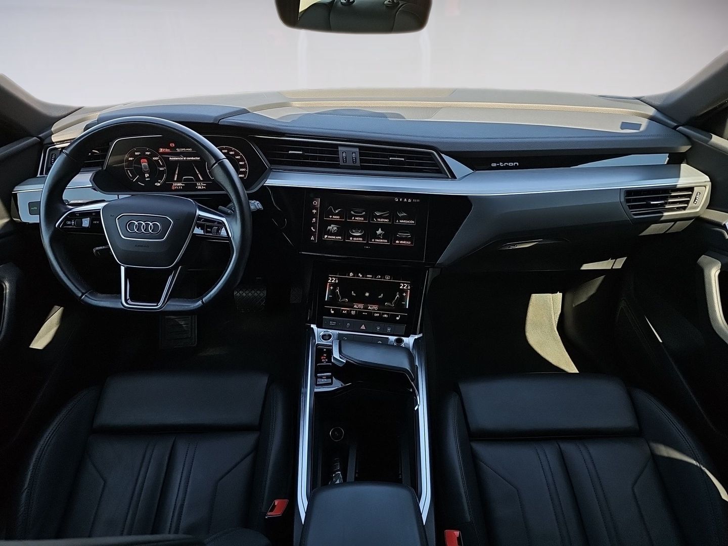 Audi e-tron Advanced 55 quattro 300 kW (408 CV)