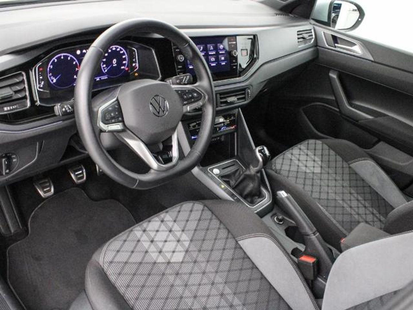 Volkswagen Taigo R-Line 1.0 TSI 85 kW (115 CV)