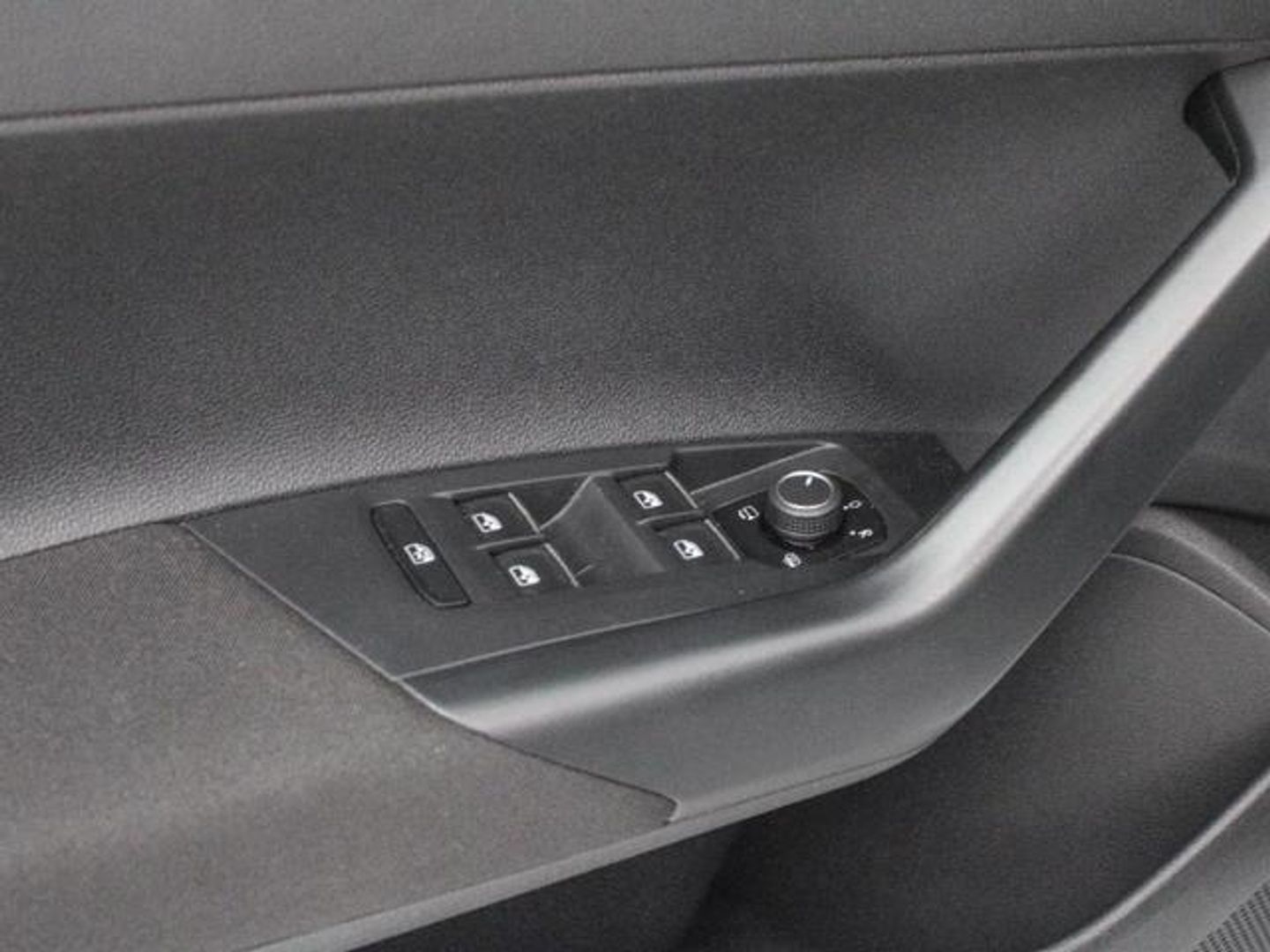 Volkswagen Taigo R-Line 1.0 TSI 85 kW (115 CV)