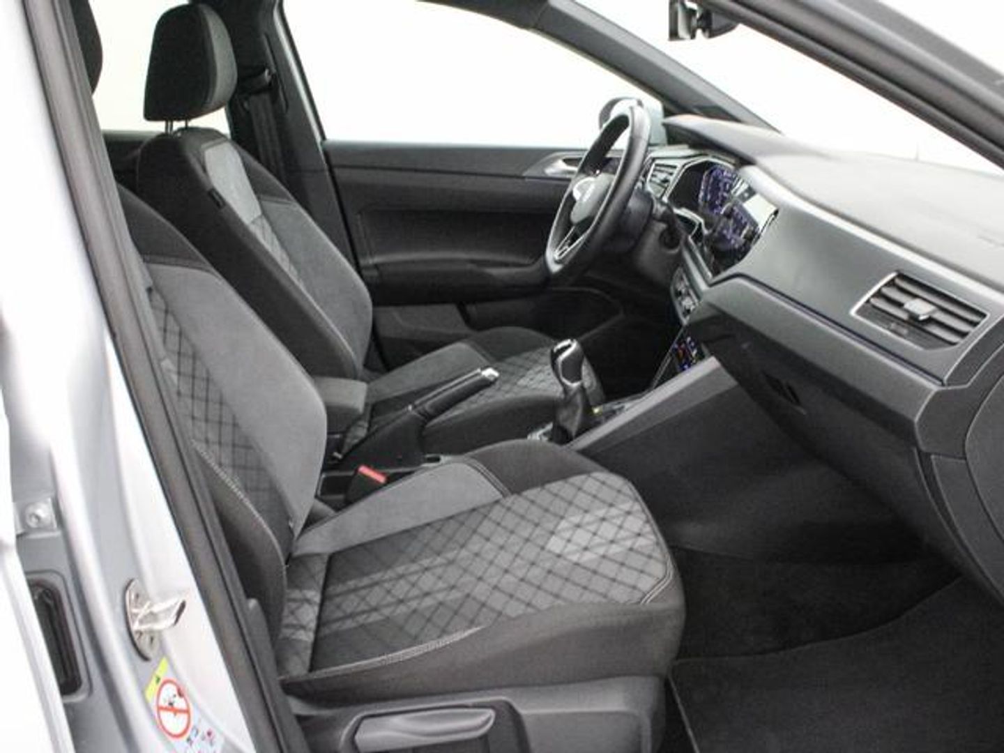 Volkswagen Taigo R-Line 1.0 TSI 85 kW (115 CV)