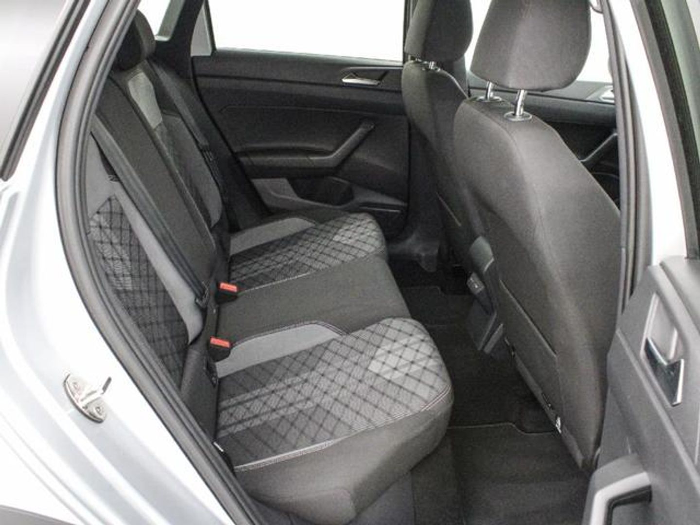 Volkswagen Taigo R-Line 1.0 TSI 85 kW (115 CV)