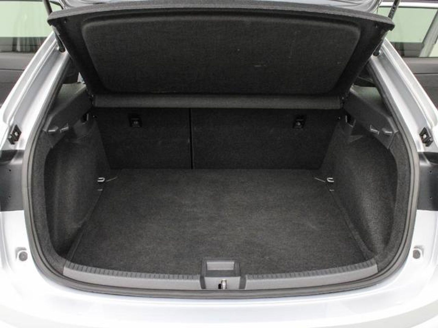 Volkswagen Taigo R-Line 1.0 TSI 85 kW (115 CV)