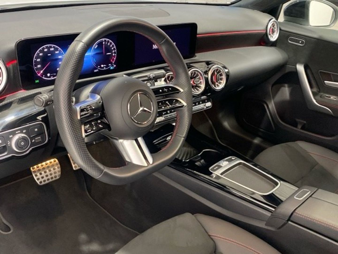 Mercedes-Benz Clase A 250 e 160 kW (218 CV)