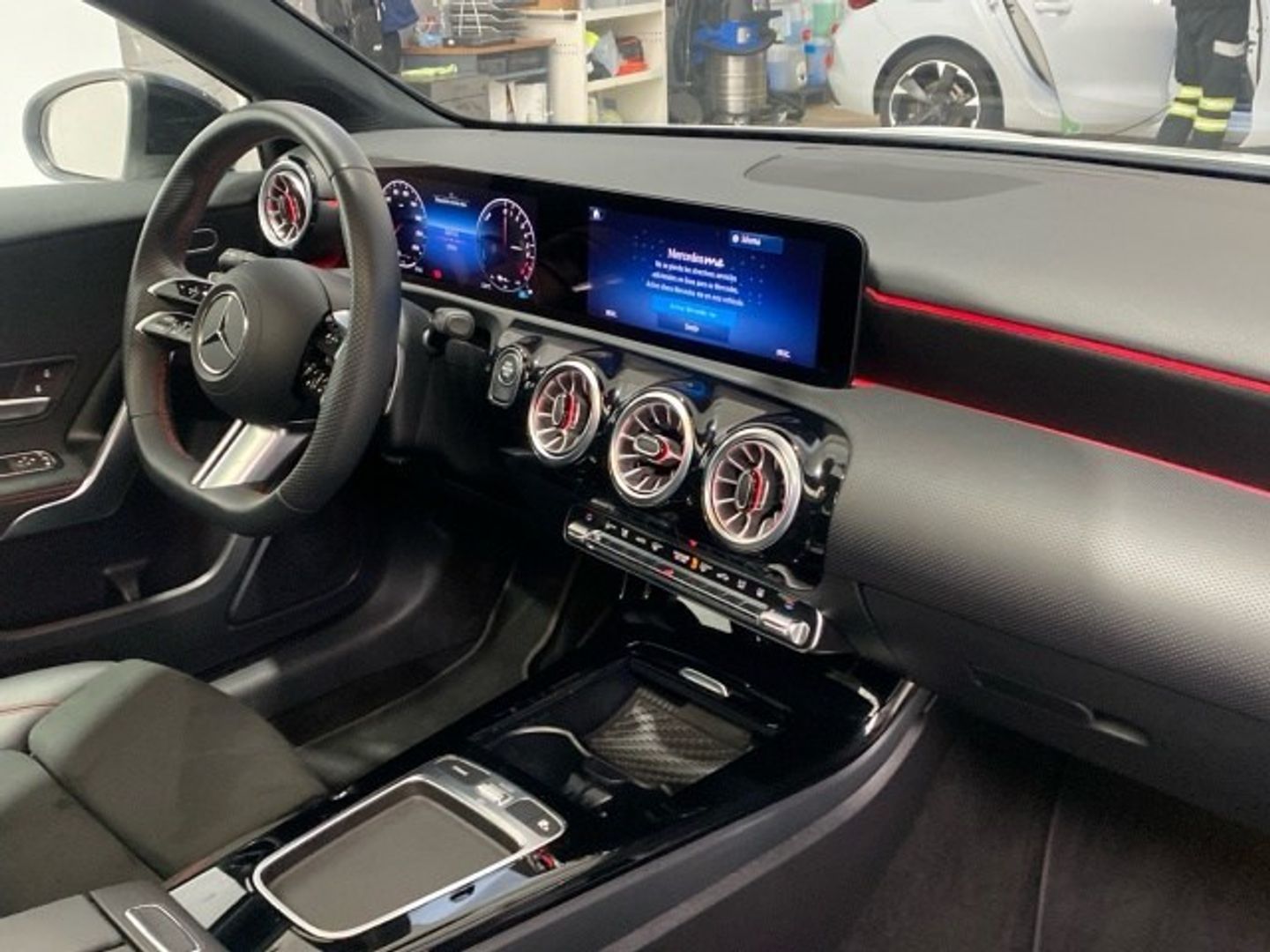 Mercedes-Benz Clase A 250 e 160 kW (218 CV)