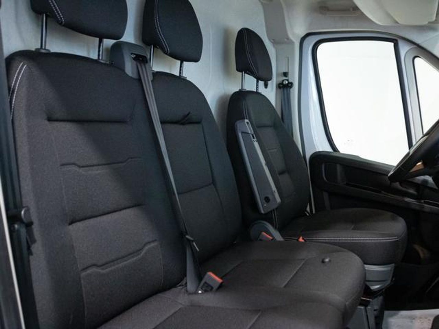 Fiat Ducato Furgon Electric 4.2T Heavy L3H2 200 kW (270 CV)