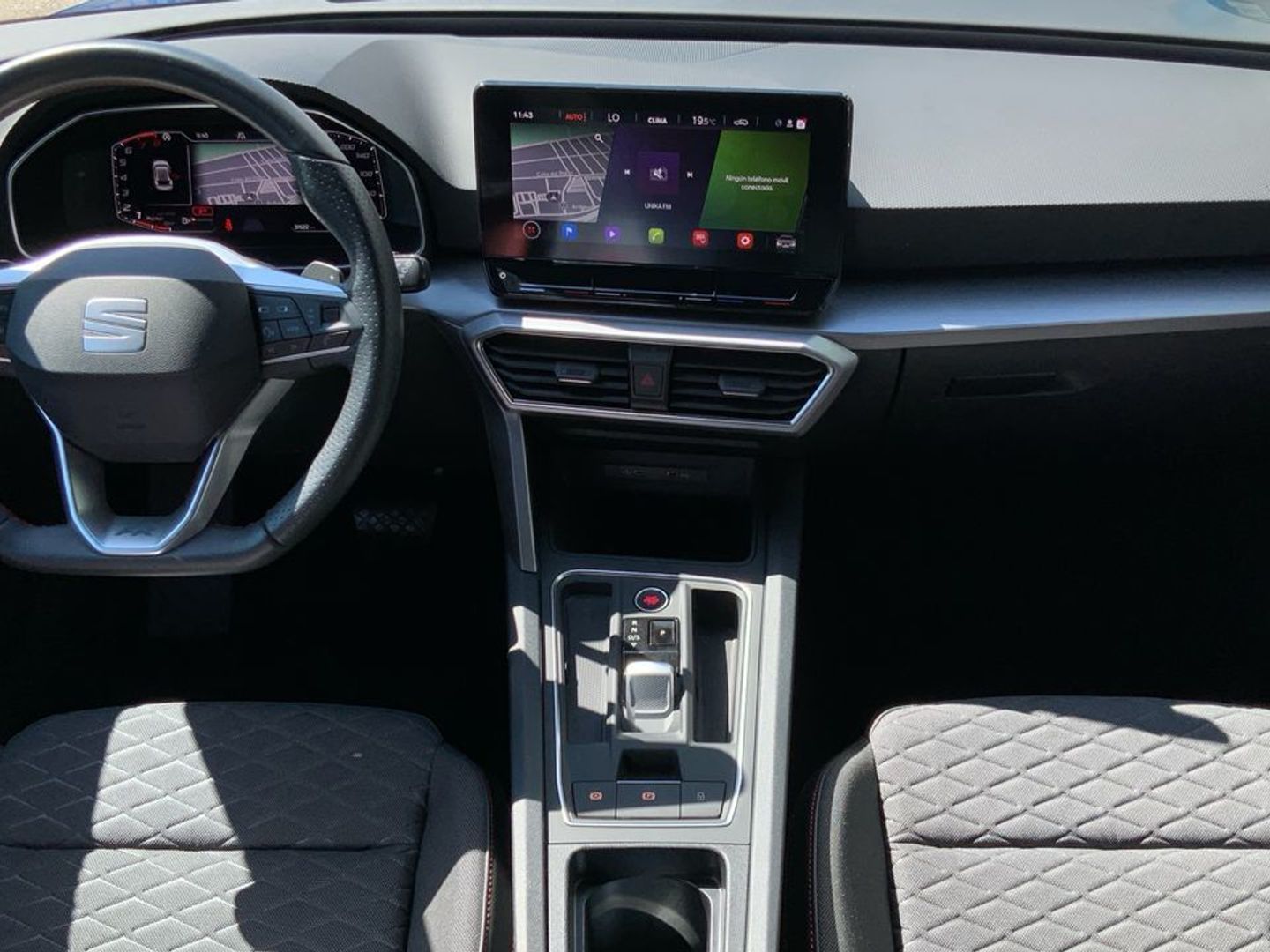 SEAT León 1.0 eTSI S&S FR 25 Aniversario DSG 81 kW (110 CV)