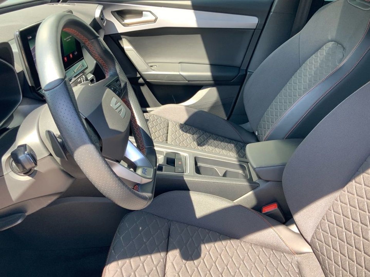 SEAT León 1.0 eTSI S&S FR 25 Aniversario DSG 81 kW (110 CV)