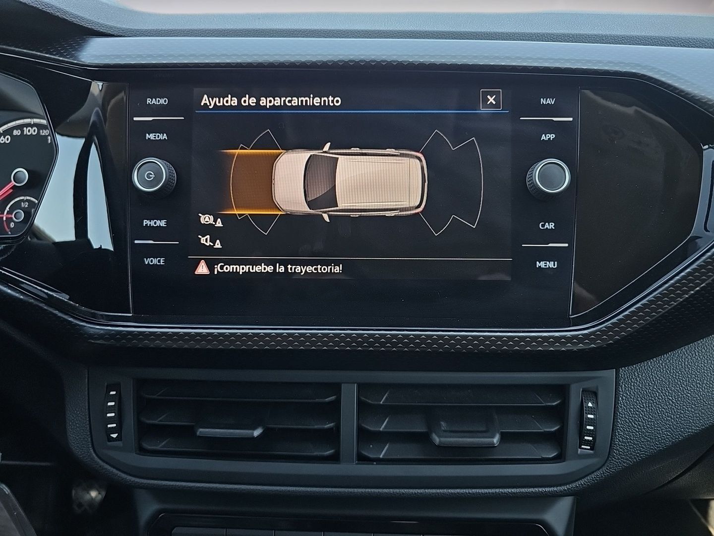 Volkswagen T-Cross Advance 1.0 TSI 70 kW (95 CV)