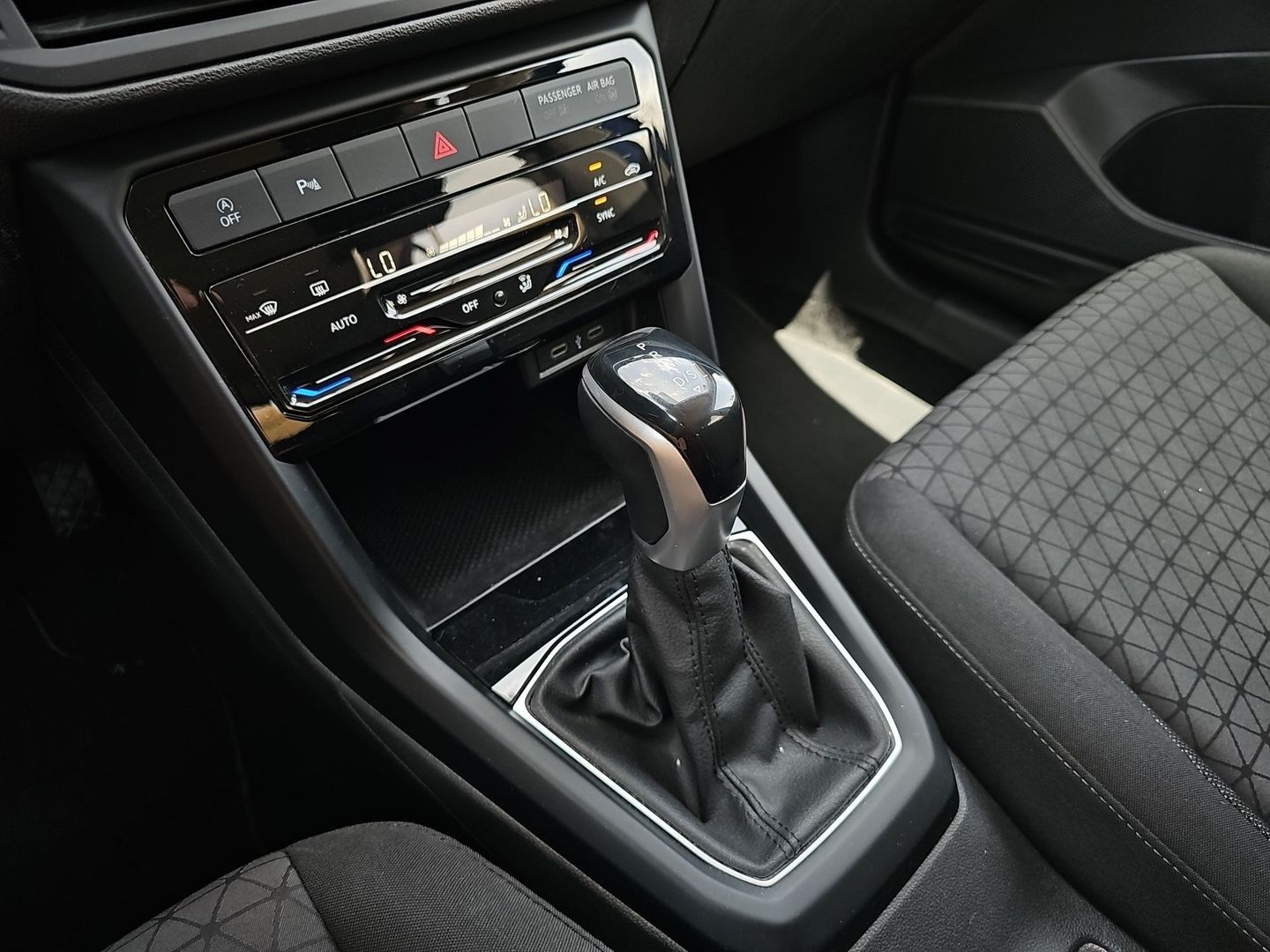 Volkswagen T-Cross Advance 1.0 TSI 81 kW (110 CV) DSG