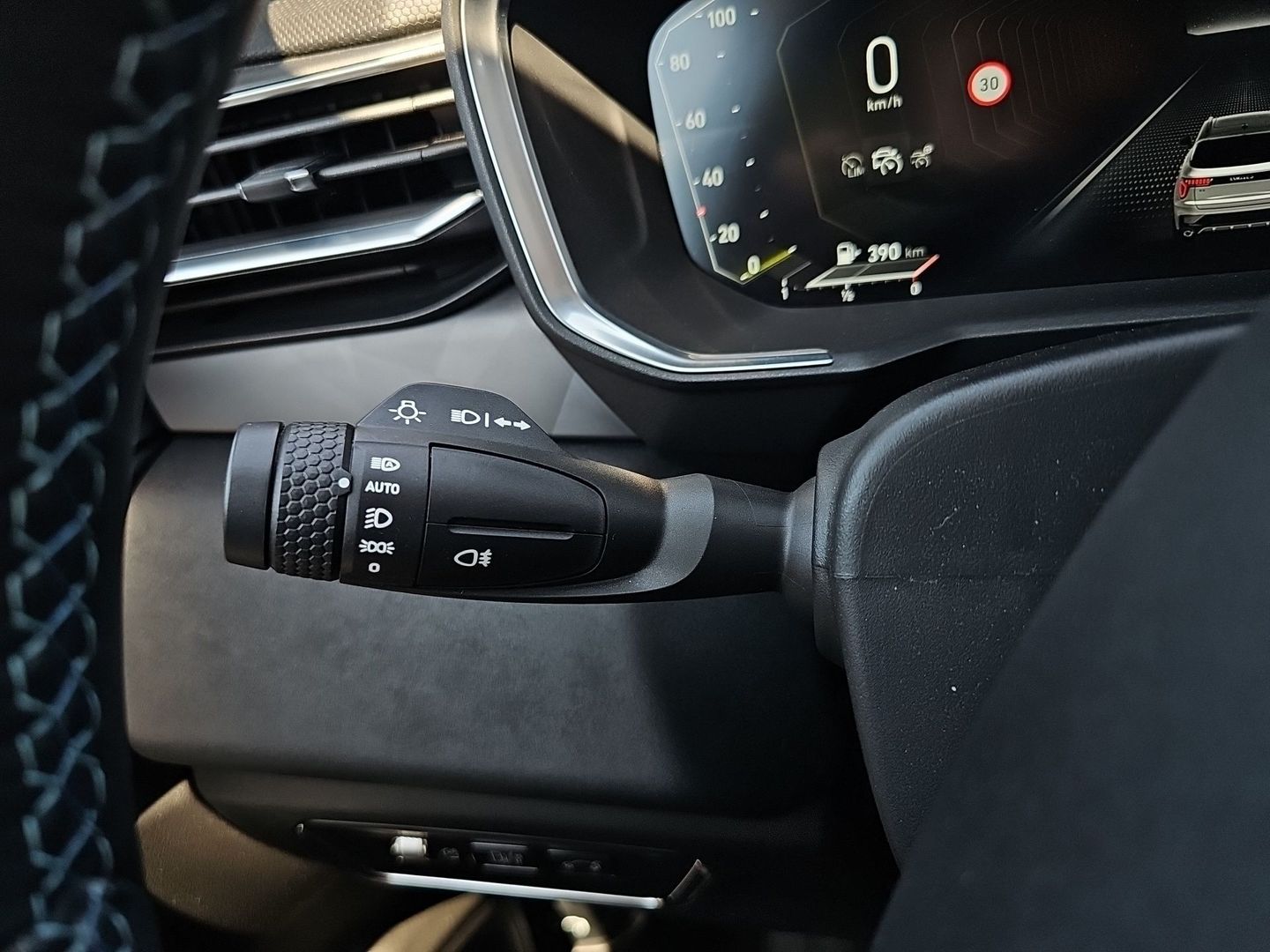 Lynk & Co 01 1.5 PHEV 192 kW (261 CV)