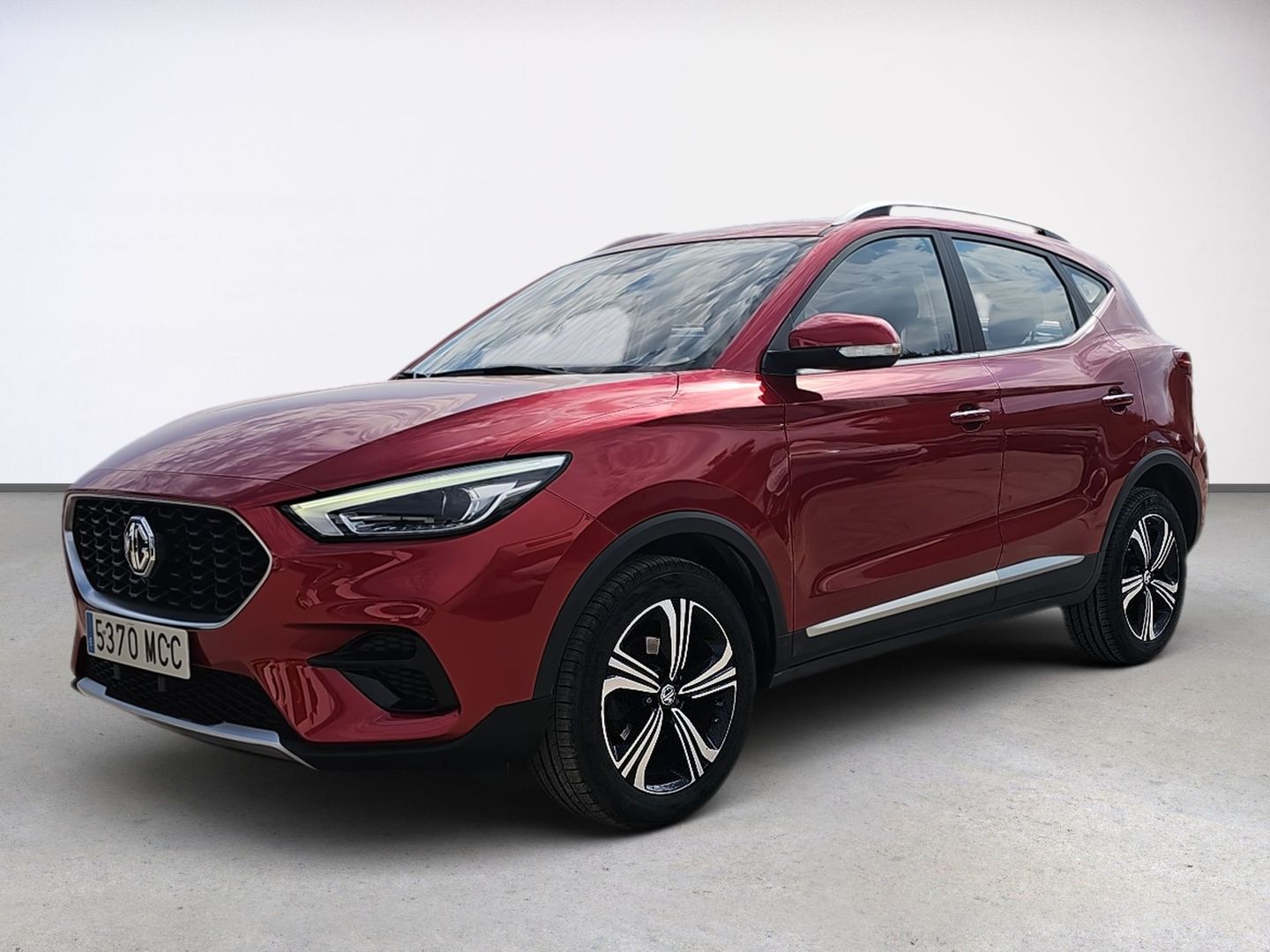 MG ZS 1.5 Comfort 78 kW (106 CV) Rojo All Terrain / Pick-up