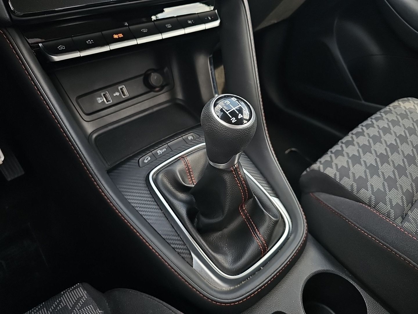 MG ZS 1.5 Comfort 78 kW (106 CV)