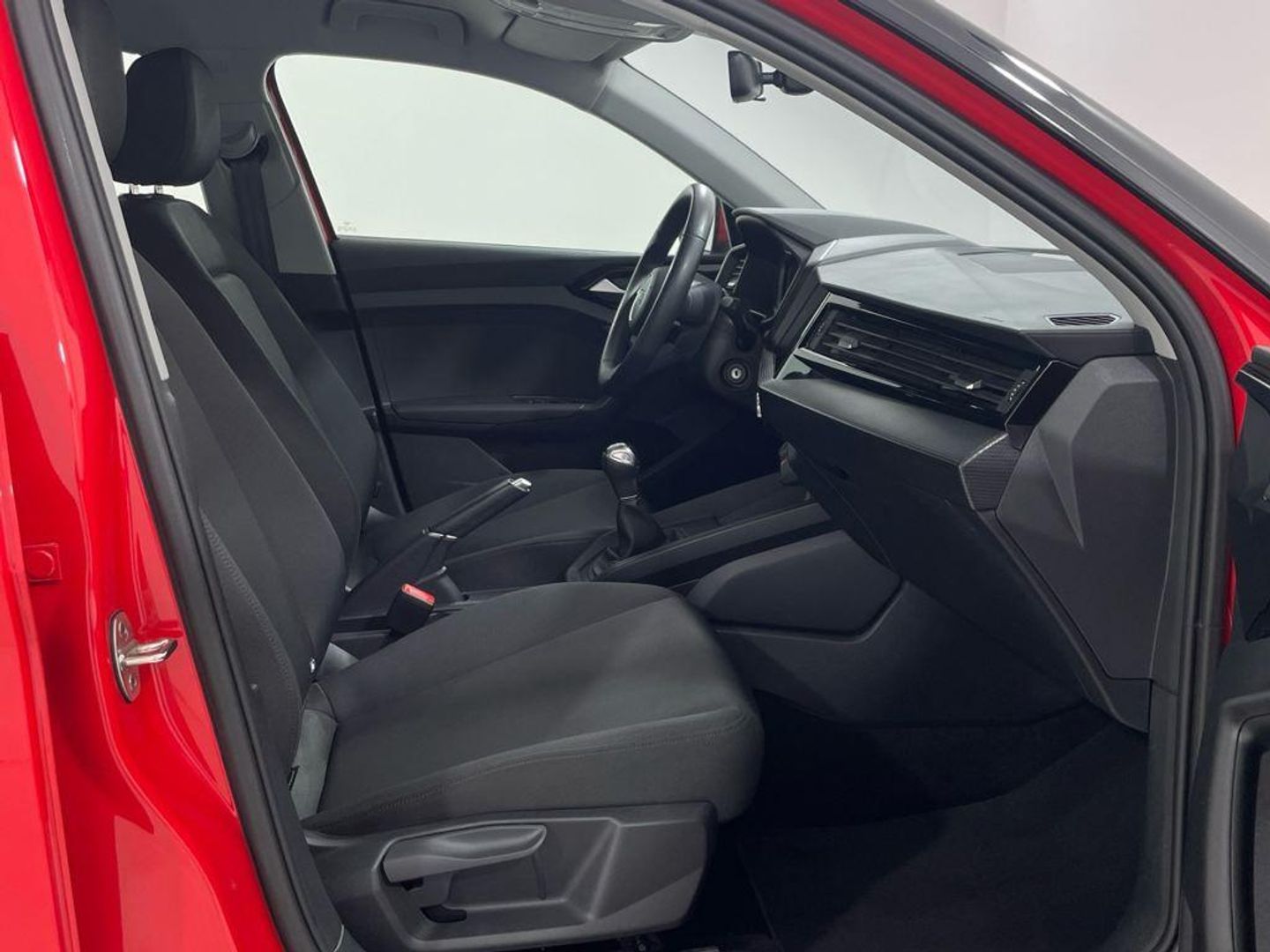Audi A1 Sportback Advanced 25 TFSI 70 kW (95 CV)