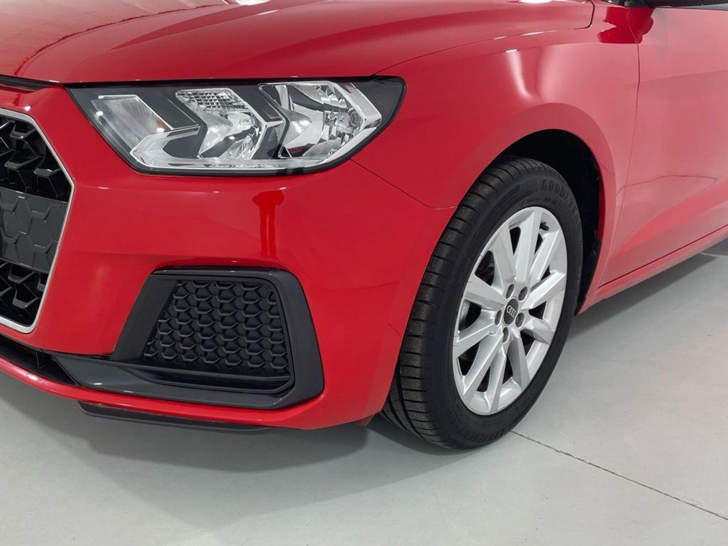 Audi A1 Sportback Advanced 25 TFSI 70 kW (95 CV)