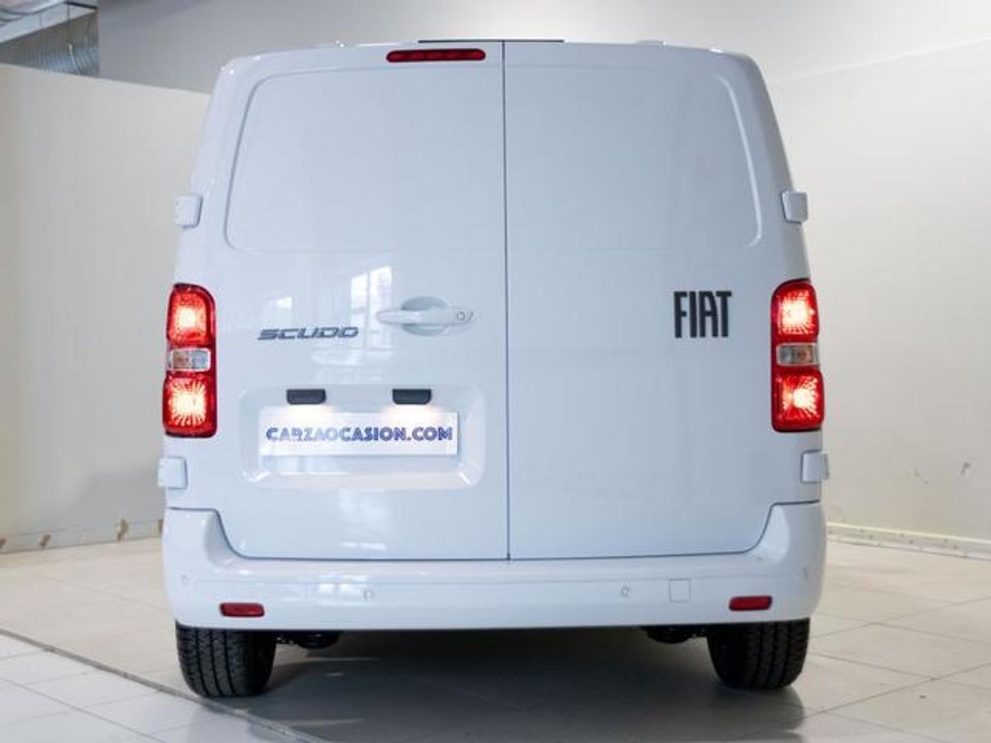 Fiat Scudo Furgón BEV 75 KW L3 100 kW (136 CV)