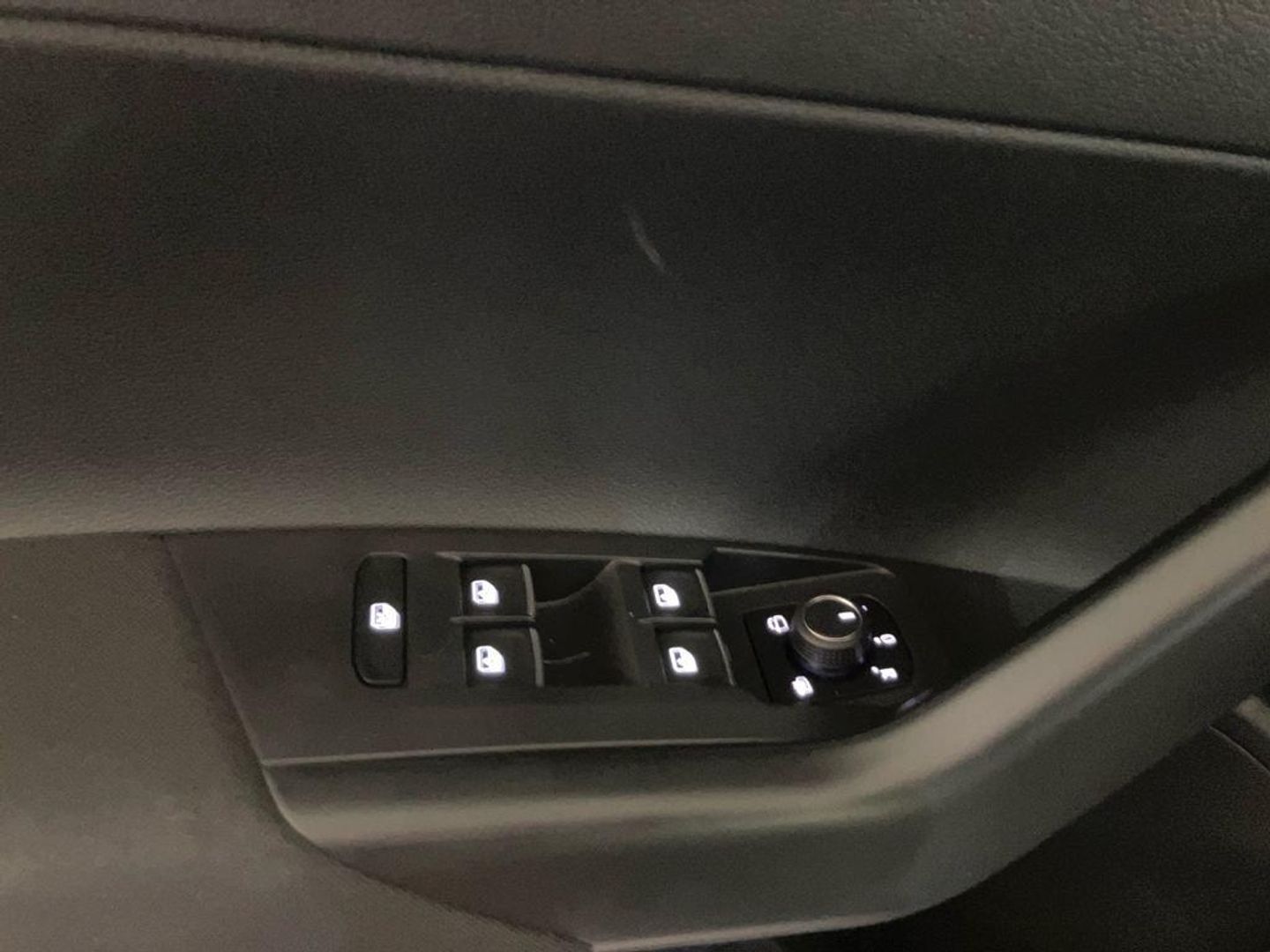 Volkswagen Taigo R-Line 1.0 TSI 85 kW (115 CV)