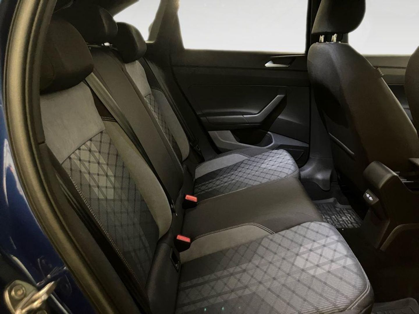 Volkswagen Taigo R-Line 1.0 TSI 85 kW (115 CV)
