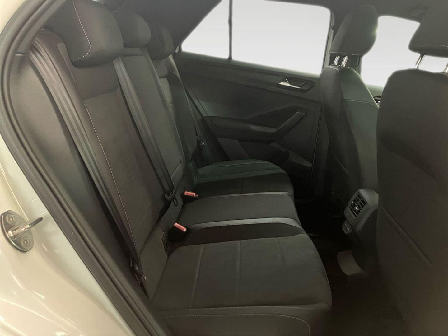 Volkswagen T-Roc Dark Line 1.5 TSI 110 kW (150 CV) DSG