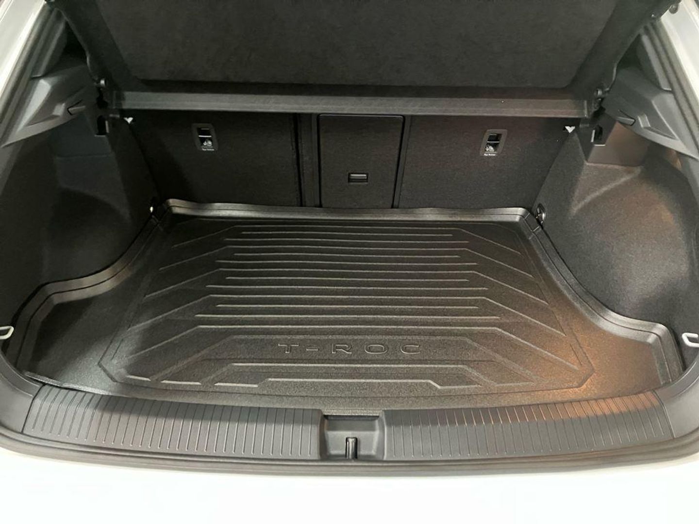 Volkswagen T-Roc Dark Line 1.5 TSI 110 kW (150 CV) DSG