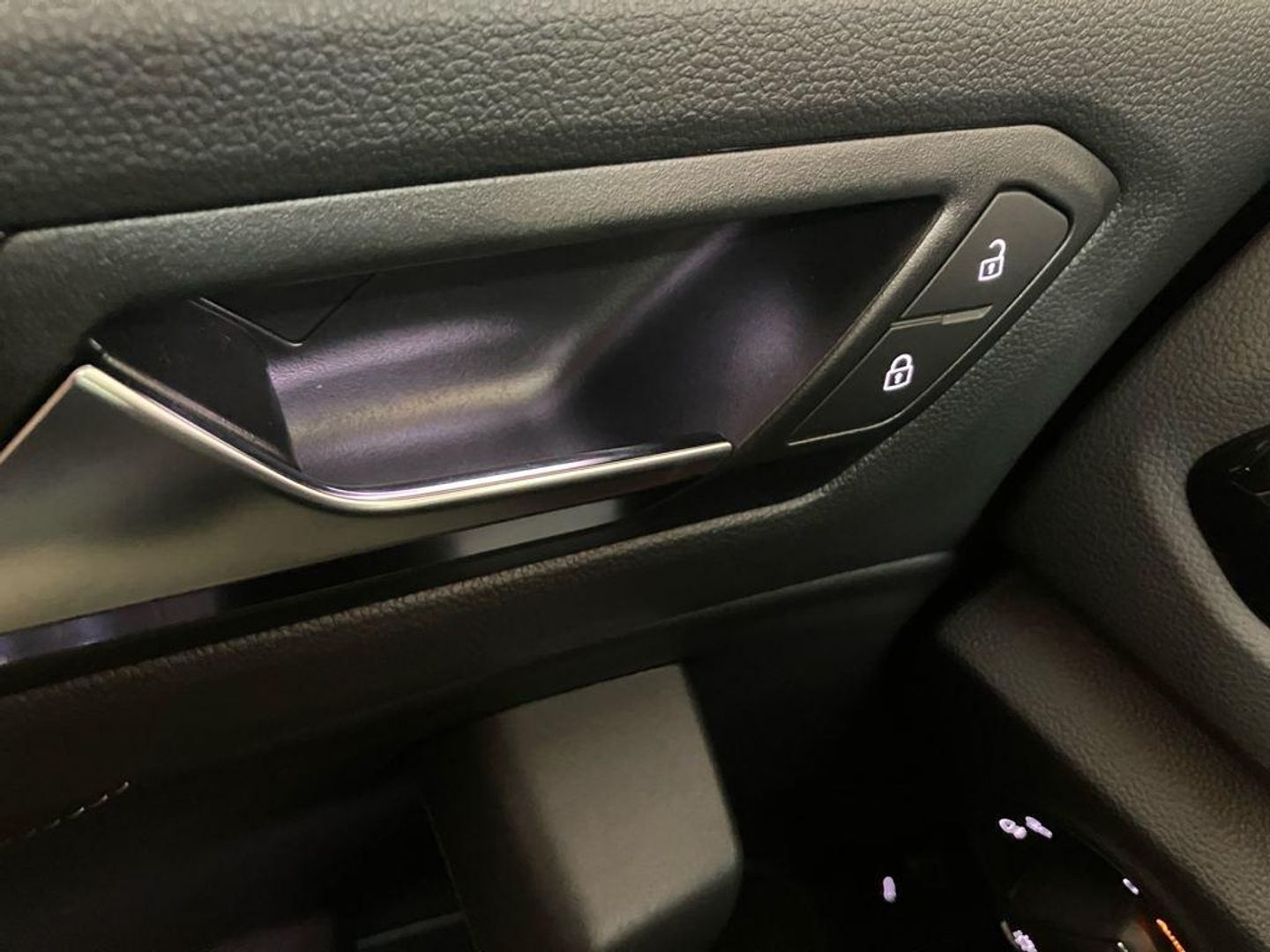 Volkswagen T-Roc Dark Line 2.0 TDI 4Motion 110 kW (150 CV) DSG