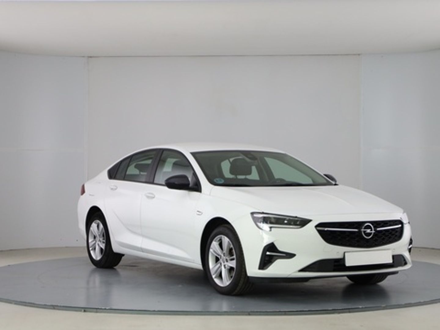 Opel Insignia 1.5D DVH GS Business Edition MT6 90 kW (122 CV)