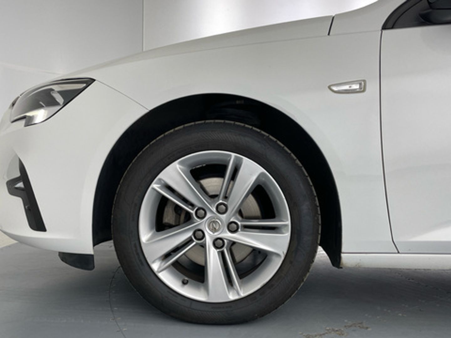 Opel Insignia 1.5D DVH GS Business Edition MT6 90 kW (122 CV)