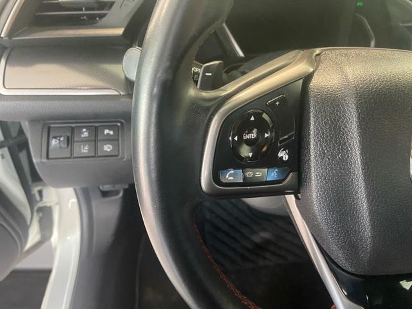 Honda Civic 1.0 I-VTEC Turbo CVT Dynamic 93 kW (126 CV)