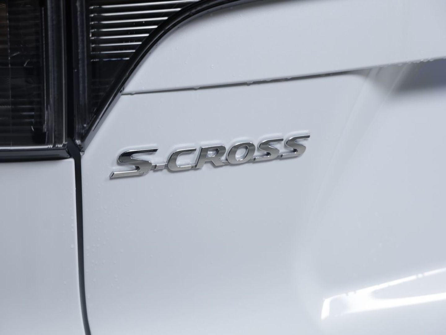 Suzuki S-Cross 1.4T Mild Hybrid S2 95 kW (129 CV)