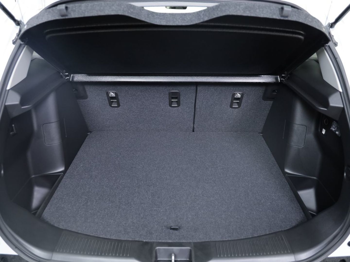 Suzuki S-Cross 1.4T Mild Hybrid S2 95 kW (129 CV)