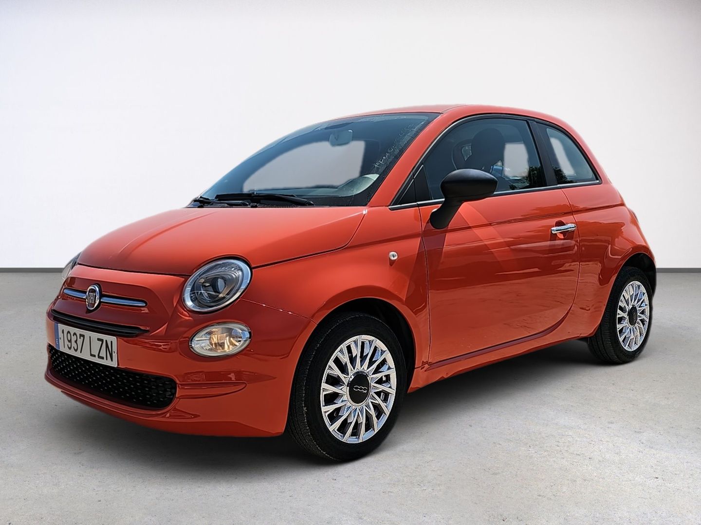 Fiat 500 1.0 Hybrid Cult 51 kW (70 CV) Naranja Compact