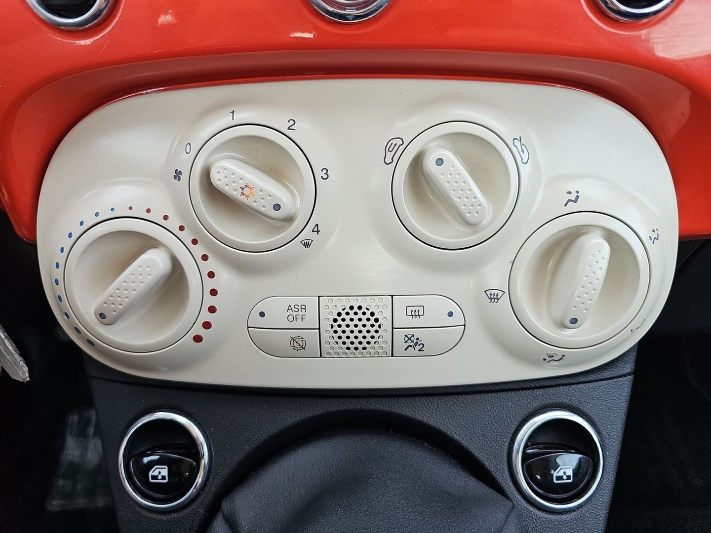 Fiat 500 1.0 Hybrid Cult 51 kW (70 CV)