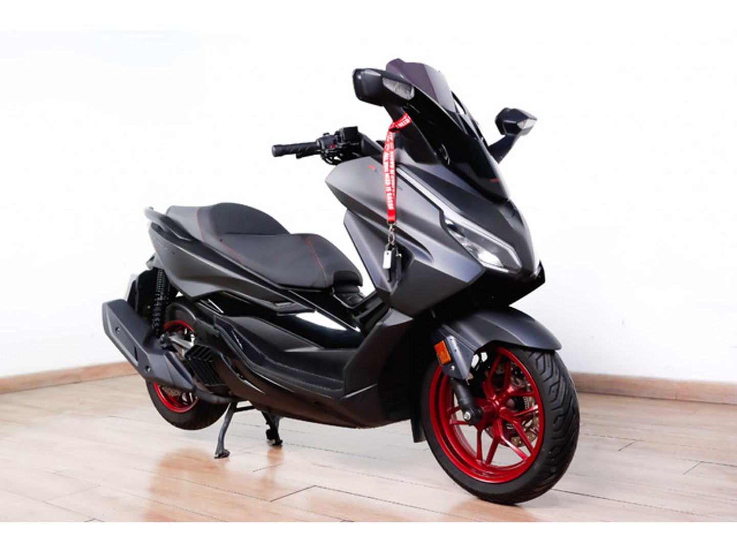 Honda Forza 125 SPECIAL EDITION