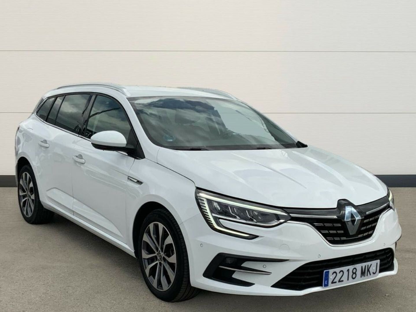 Renault Megane Sport Tourer Techno TCe 103 kW (140 CV) EDC GPF Blanco Familiar