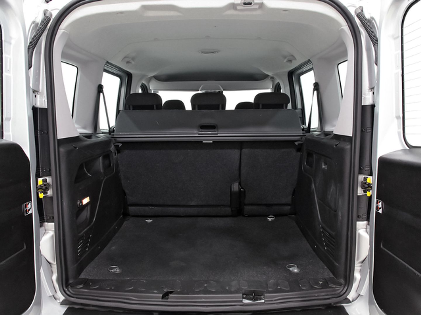 Fiat Dobló Cargo 1.6 Multijet SX 77 kW (105 CV)