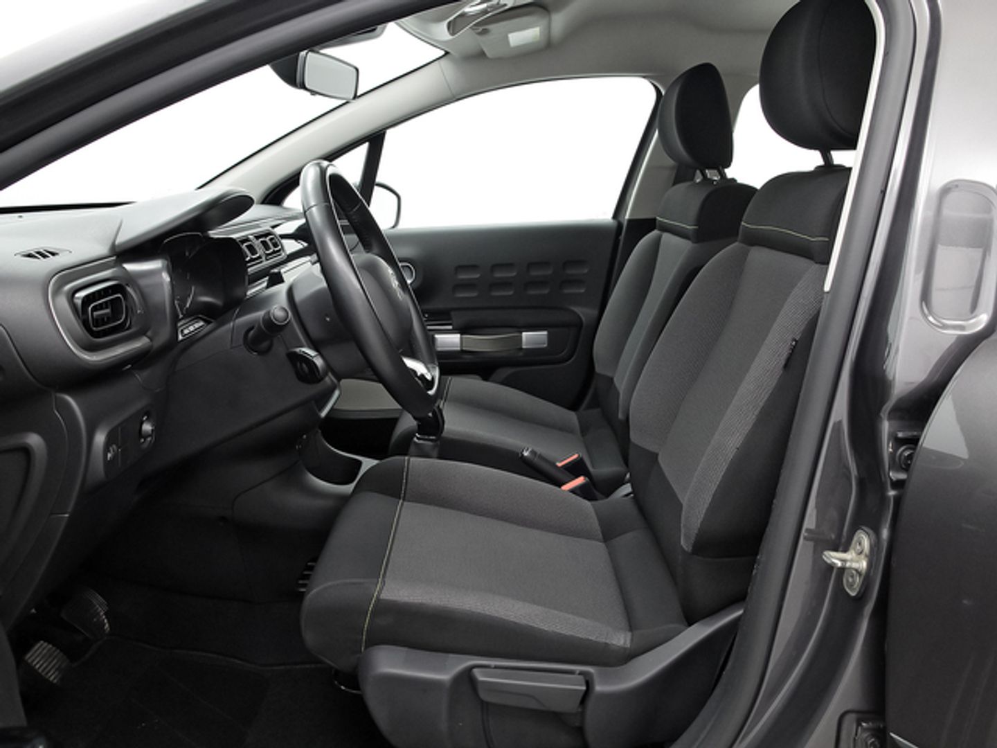 Citroen C3 PureTech 82 Shine 61 kW (83 CV)