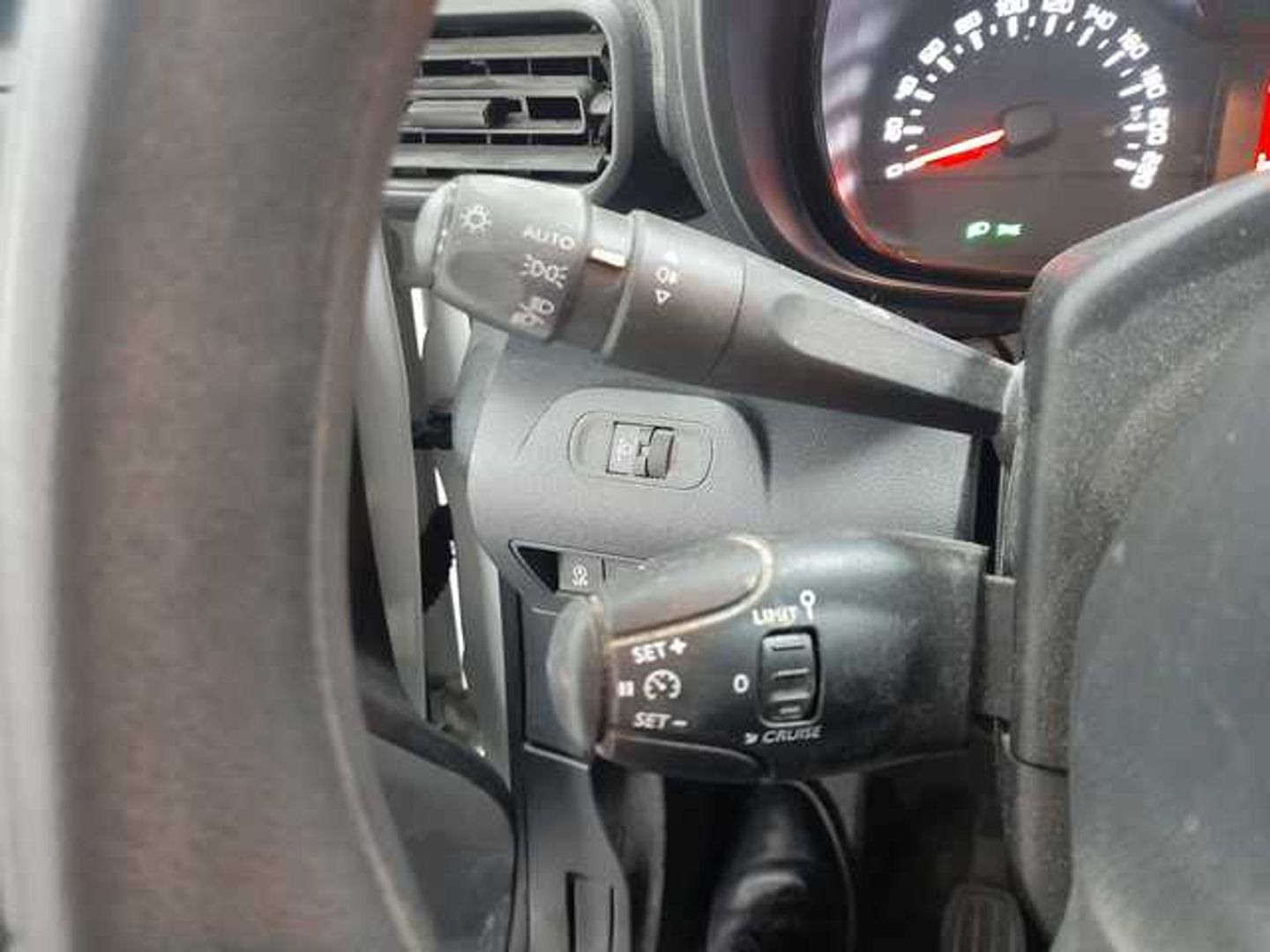 Citroen Berlingo Furgon BlueHDi 100 Talla XL Control 75 kW (102 CV)