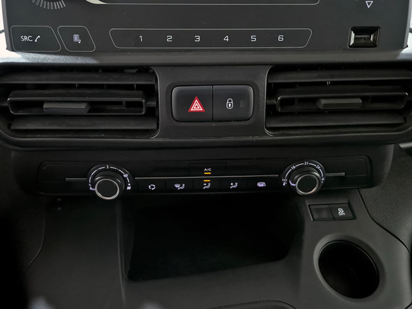 Peugeot Partner Furgon BlueHDi 100 Pro Standard 600kg 73 kW (98 CV)