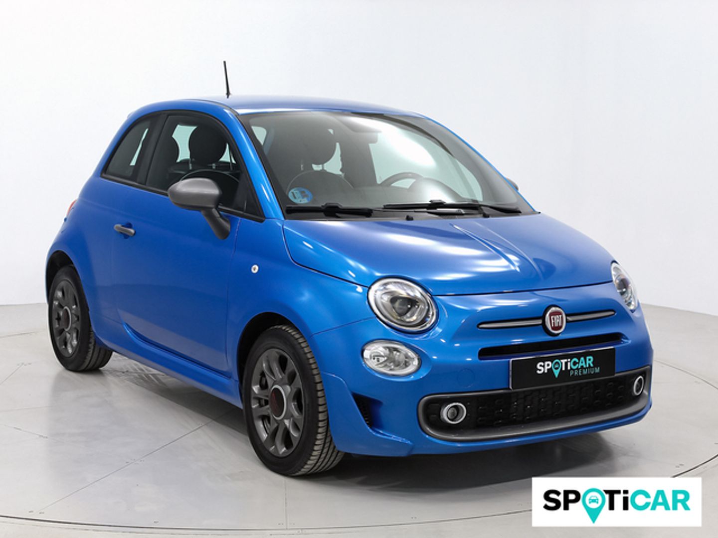 Fiat 500 1.0 GSE S 51 kW (70 CV) Azul Sedan