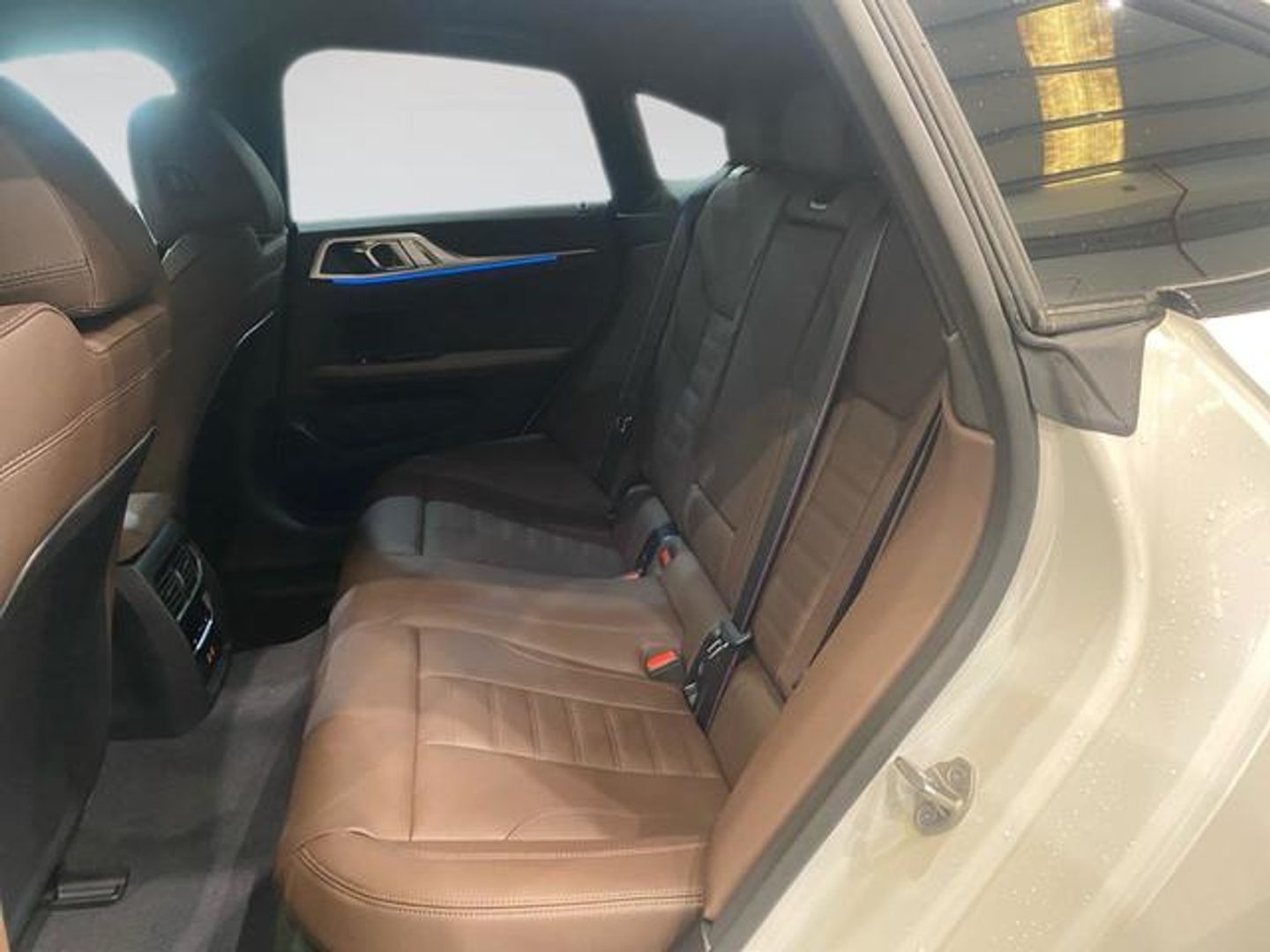 BMW i4 eDrive40 250 kW (340 CV)